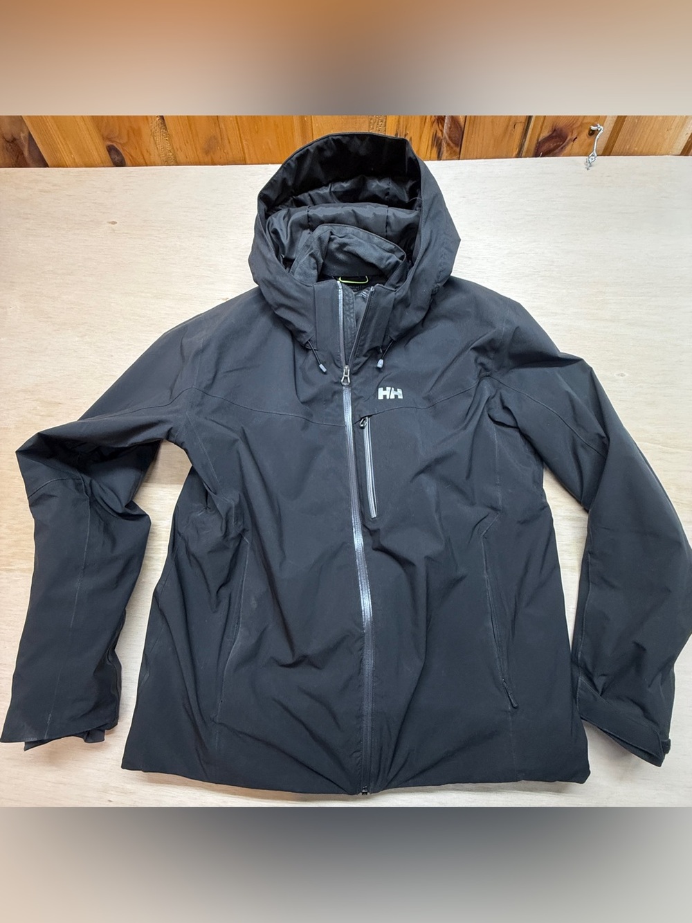Helly Hansen Men’s 2XL PrimaLoft Insulated Waterproof Jacket Black XXL Coat
